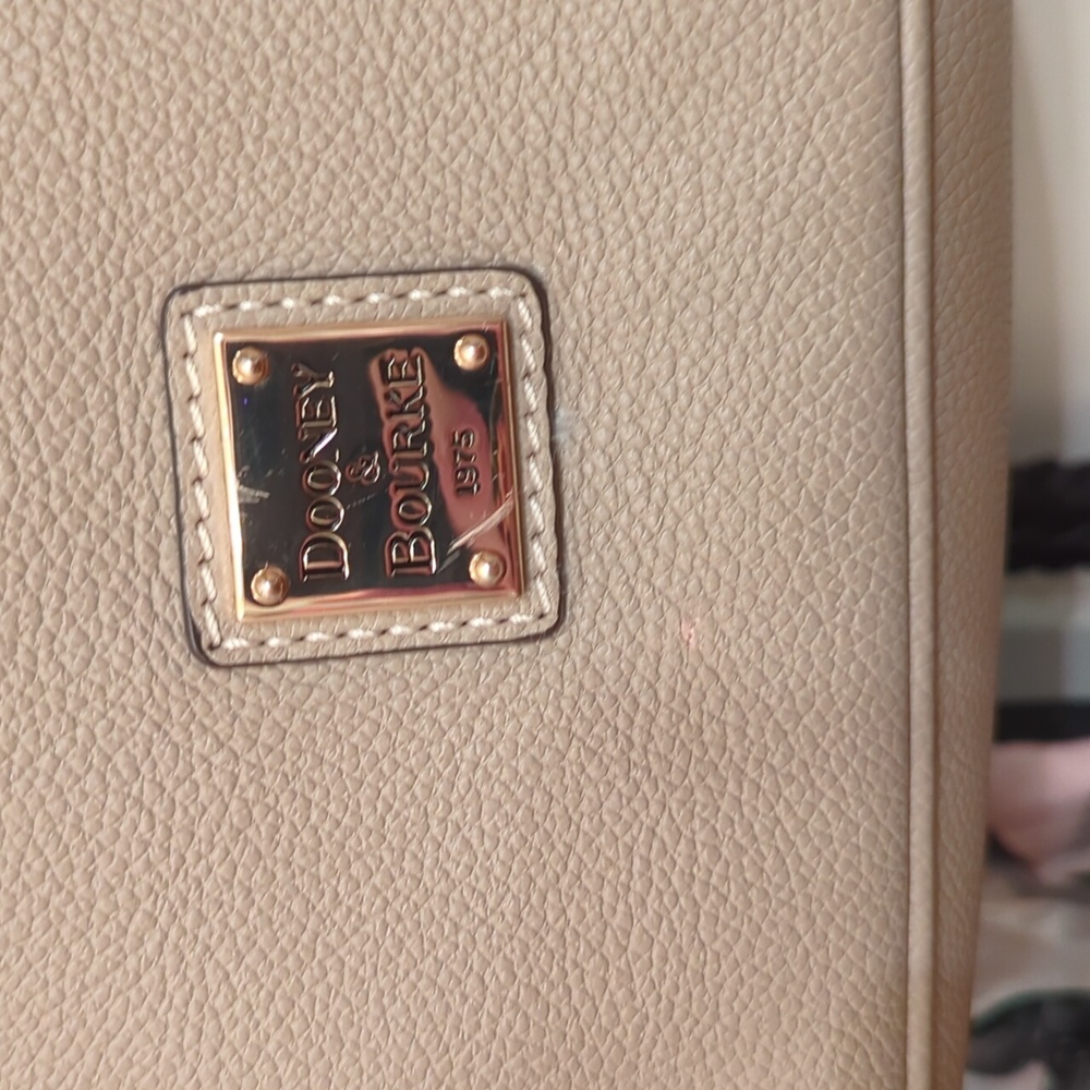 Dooney & Bourke Taupe Leather Shoulder Bag NWOT - Picture 10 of 10